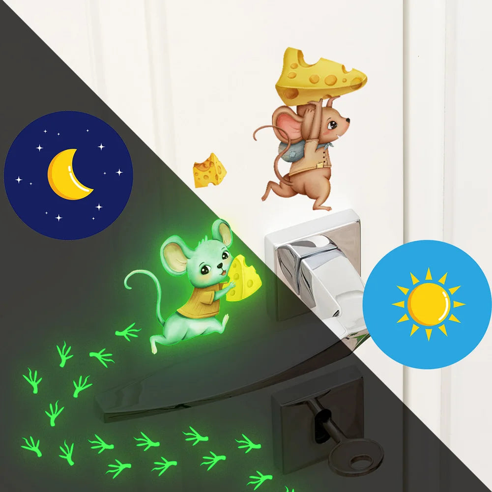 Autocollant-Lumineux-Souris-Gourmandes-jour-nuit