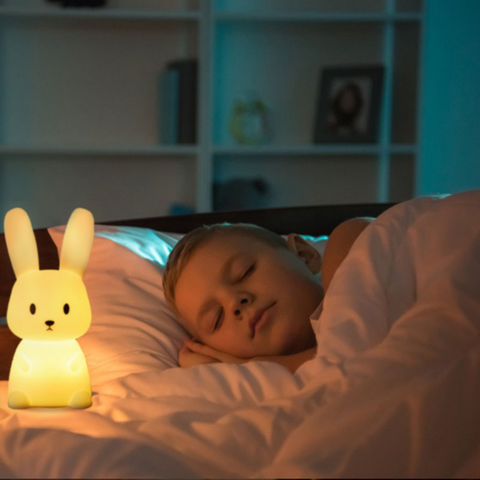 veilleuse-enfant-lapin-sommeil