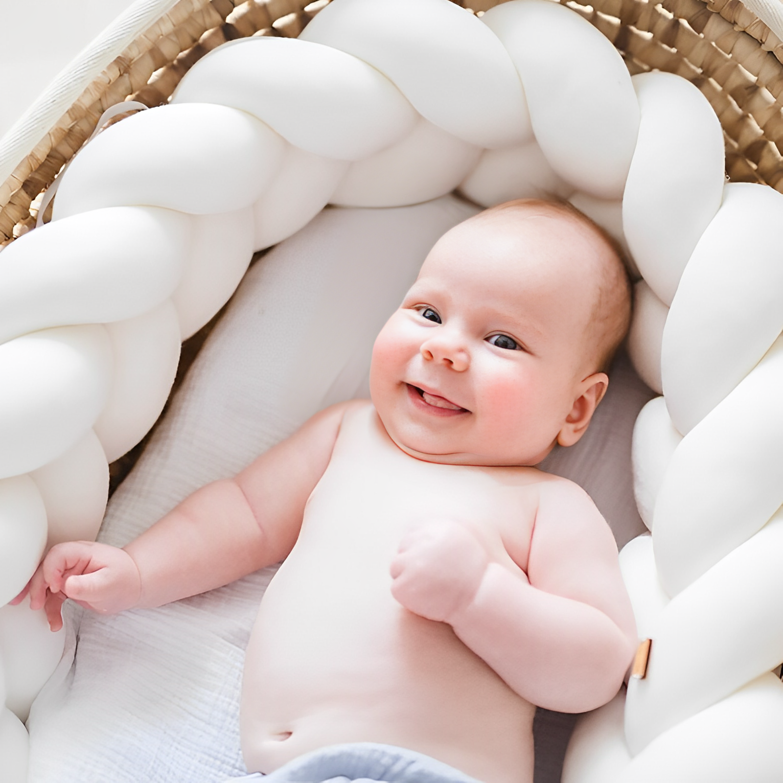 tour-de-lit-bebe-tresse-blanc